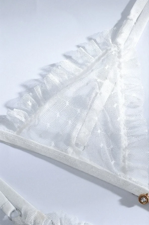 Conjunto de Bralette Triangular Blanco y Tanga Simple