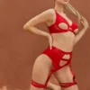 Conjunto de lencería rojo "ONLY YOU" con detalles de descubrimiento