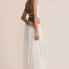 Conjunto de falda maxi y top blanco,