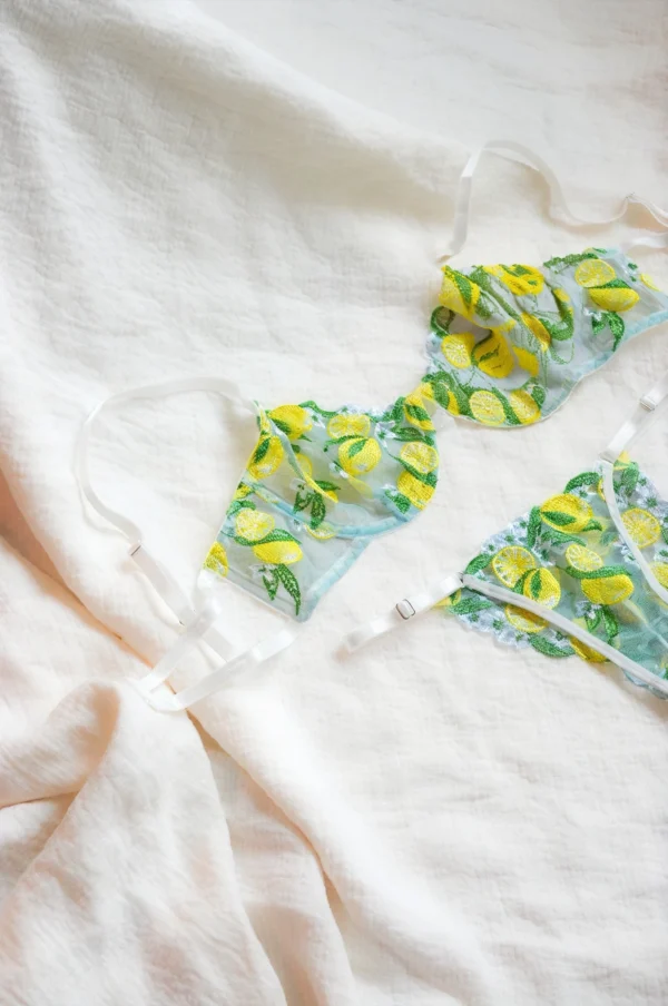 Conjunto de Lencería de Limón