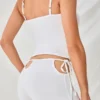 Conjunto de descanso de camiseta halter en blanco