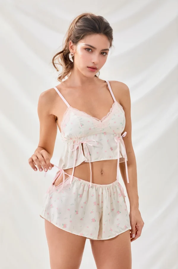 Conjunto de ropa de estar en casa floral