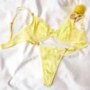 Conjunto de Lencería Amarillo con Encaje y Satén
