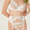 Conjunto de Lencería de Encaje Floral Blanco