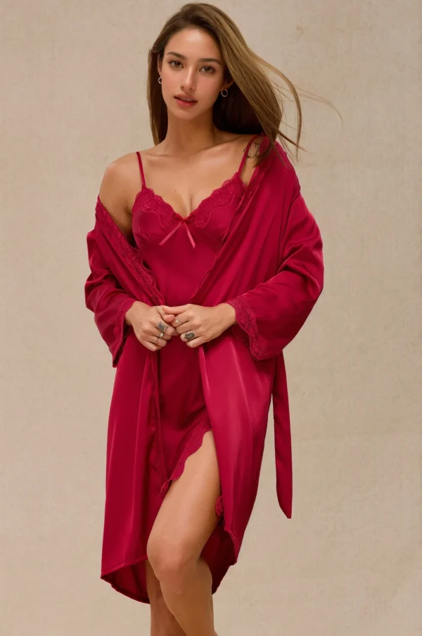 Conjunto de camisilla y kimono de satén rojo