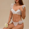 Conjunto de Lencería Blanco con Volantes,